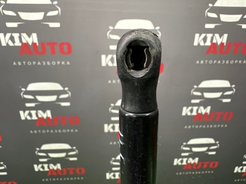 Упор капота Opel Astra H