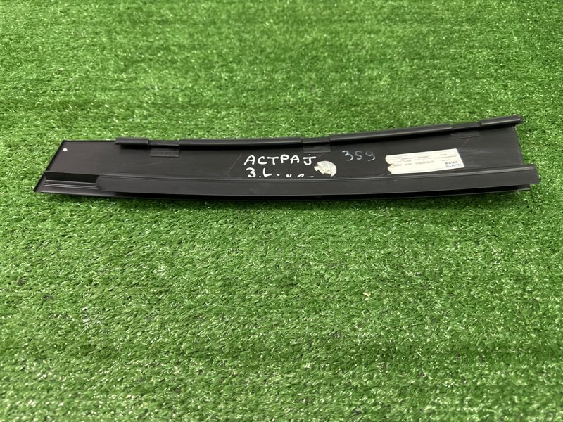 Накладка двери наружная Opel Astra J