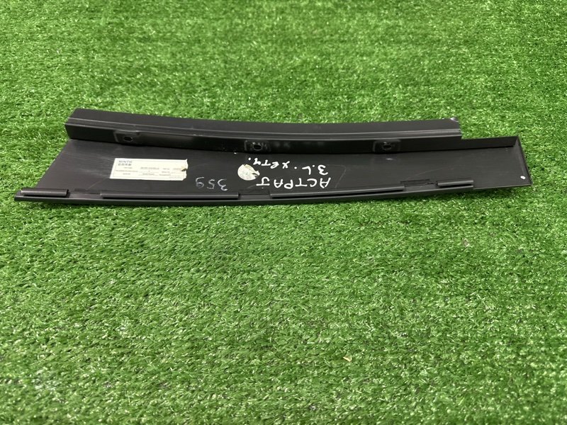 Накладка двери наружная Opel Astra J