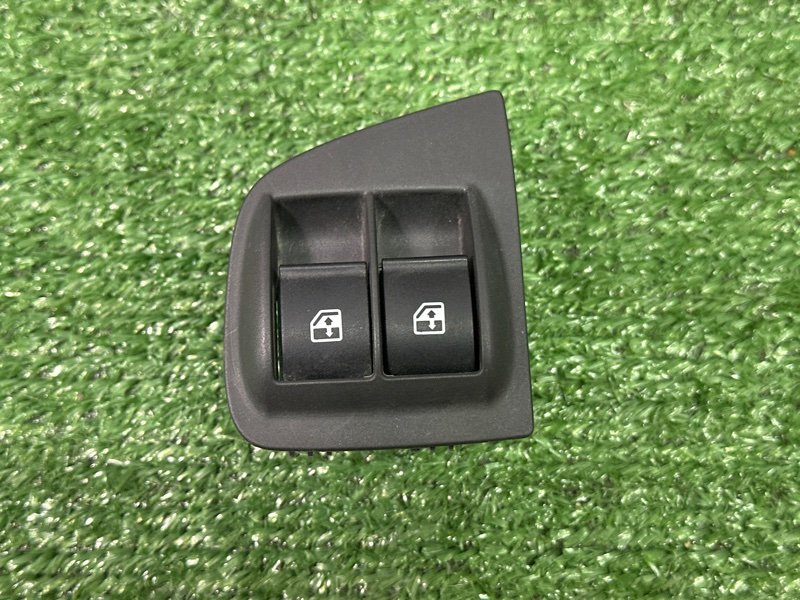 Блок управления стеклоподъемниками Fiat Doblo