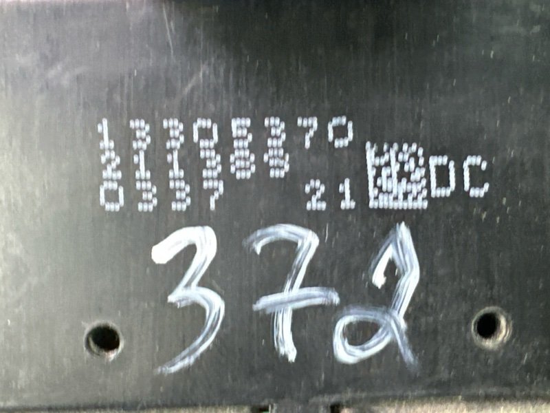 Кнопка стеклоподъемника Chevrolet Cruze