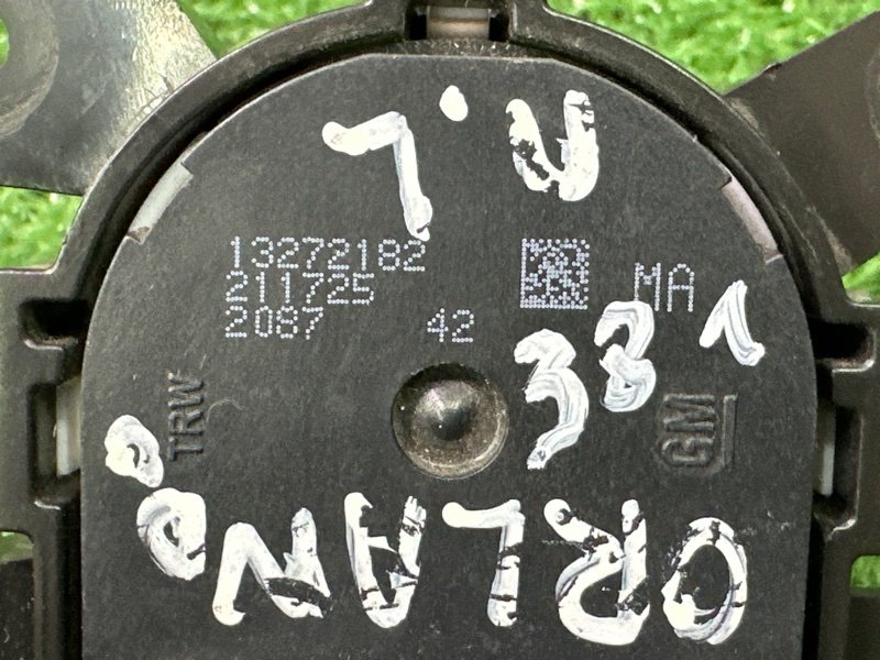 Блок управления зеркалами Chevrolet Orlando