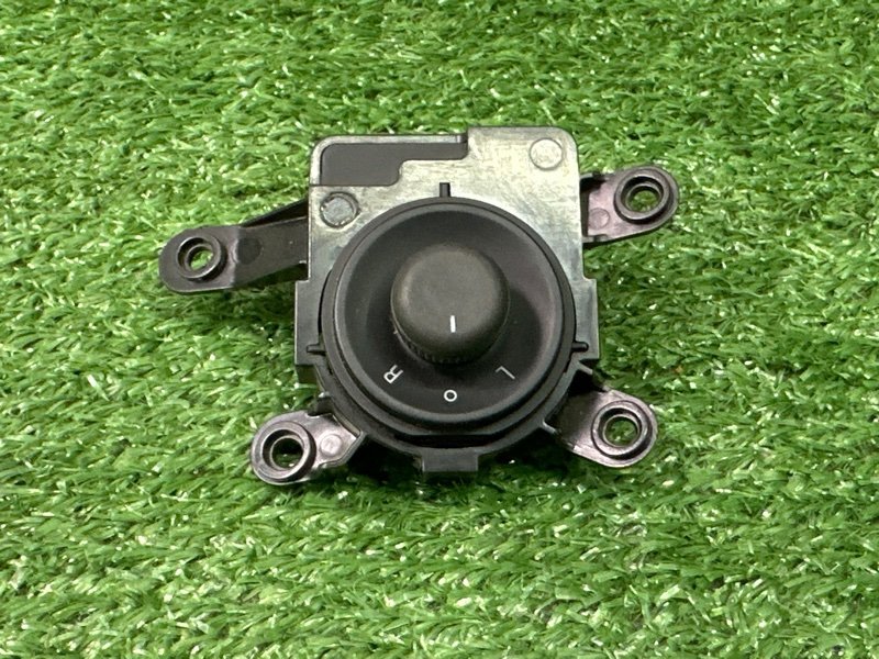 Блок управления зеркалами Chevrolet Orlando