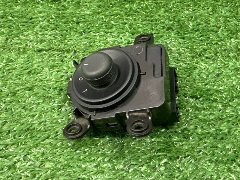 Блок управления зеркалами Chevrolet Orlando