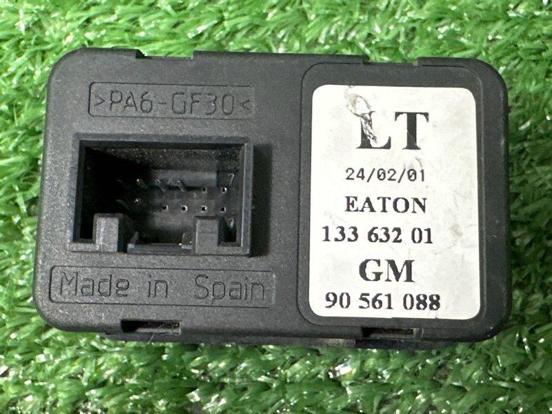 Блок управления стеклоподъемниками Opel Astra G