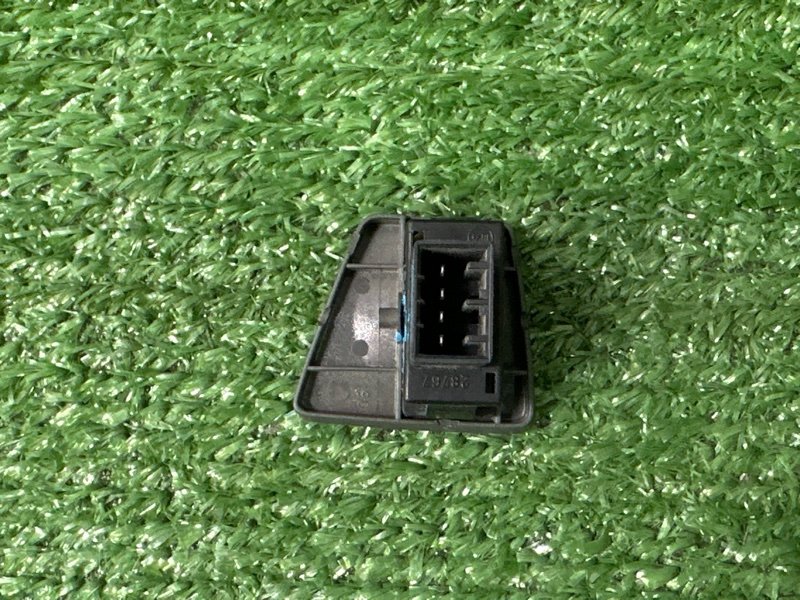 Кнопка стеклоподъемника Fiat Panda