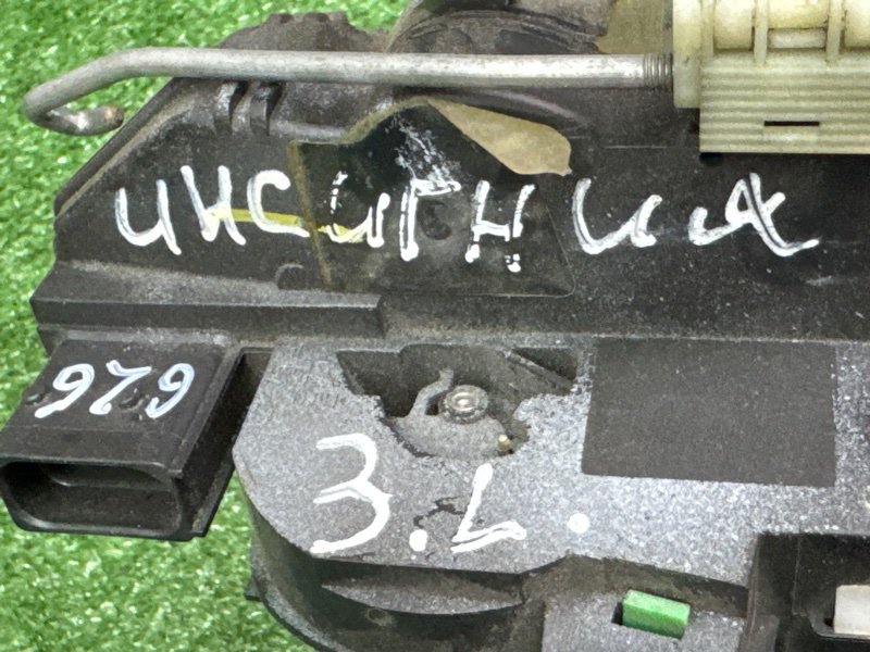 Замок двери Opel Insignia