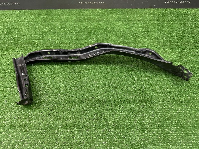 Кронштейн фары Honda Civic 4D