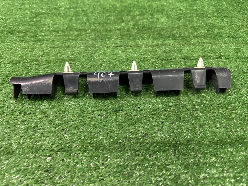 Кронштейн бампера Renault Logan