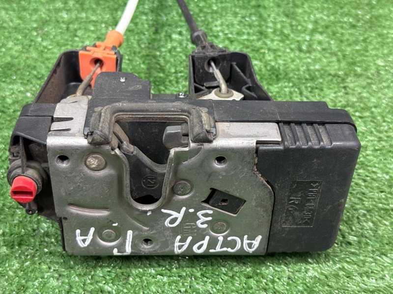 Замок двери Opel Astra G