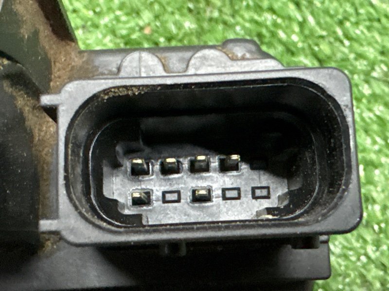 Замок двери Opel Astra J