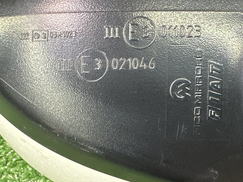 Зеркало заднего вида Fiat Punto