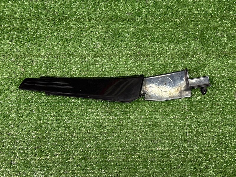 Накладка крыла Opel Zafira B