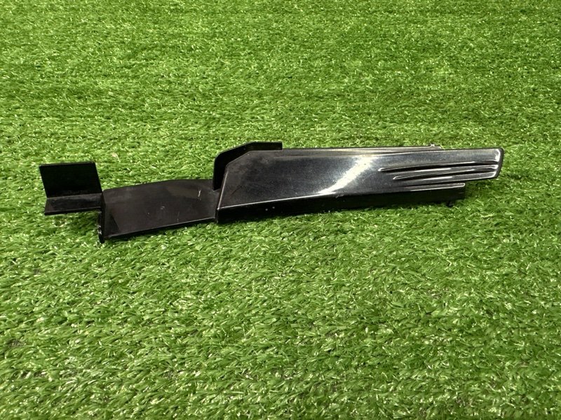 Накладка крыла Opel Zafira B