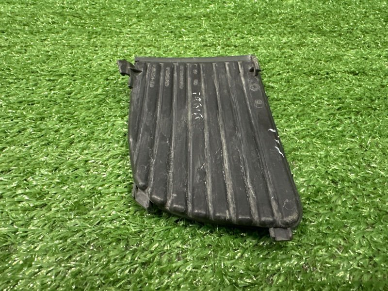 Заглушка ПТФ Skoda Fabia 1