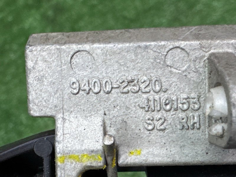 Кронштейн ручки двери Opel Astra J