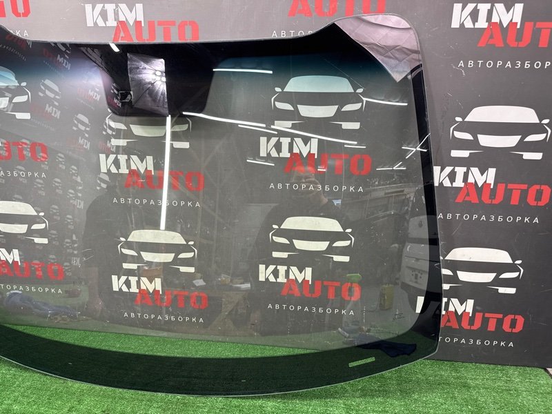 Стекло лобовое Kia Sportage 3 2015 SL
