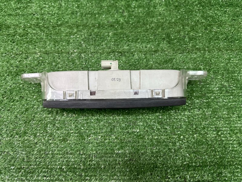 Стоп-сигнал дополнительный Mazda 3