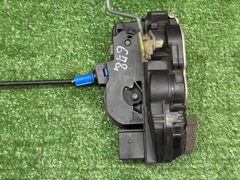 Замок двери Opel Astra J