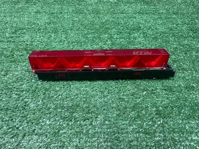 Стоп-сигнал дополнительный Ford Focus 2