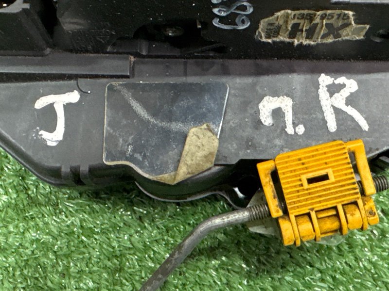 Замок двери Opel Astra J