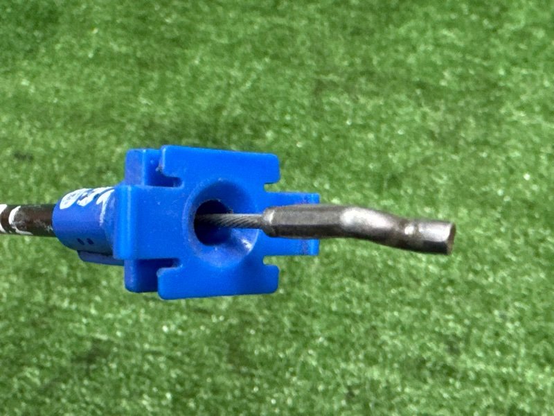 Тросики и тяги замка двери Opel Astra J