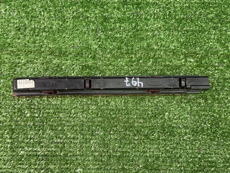 Стоп-сигнал дополнительный Ford Focus 2