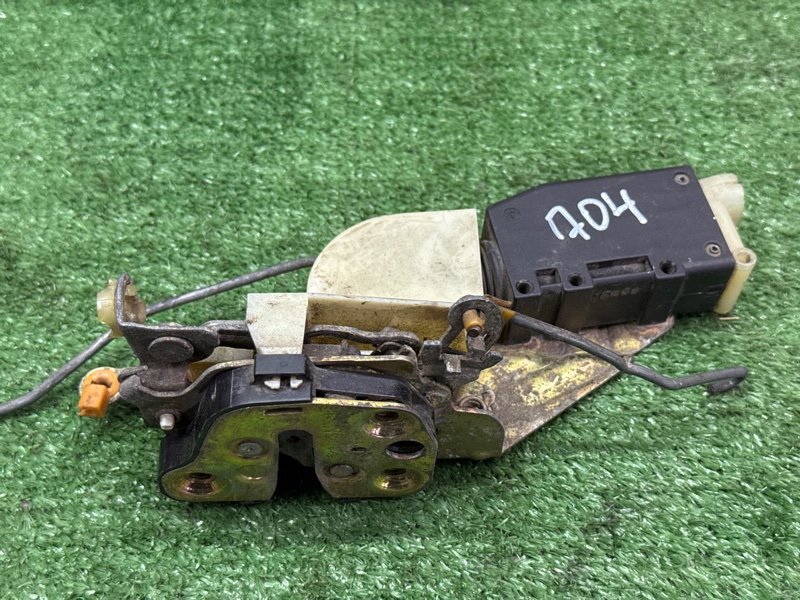 Замок двери Opel Omega