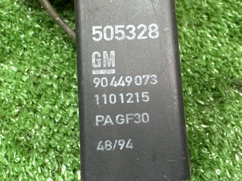 Замок двери Opel Omega