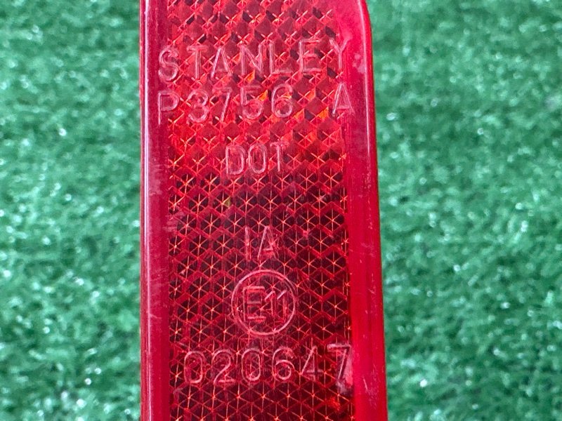 Катафот бампера Mazda 6