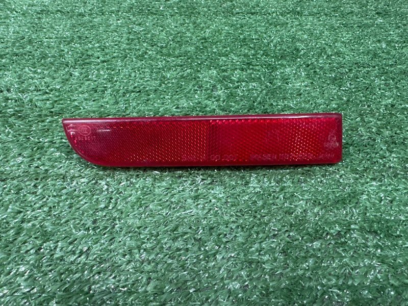 Катафот бампера Mitsubishi Lancer 10