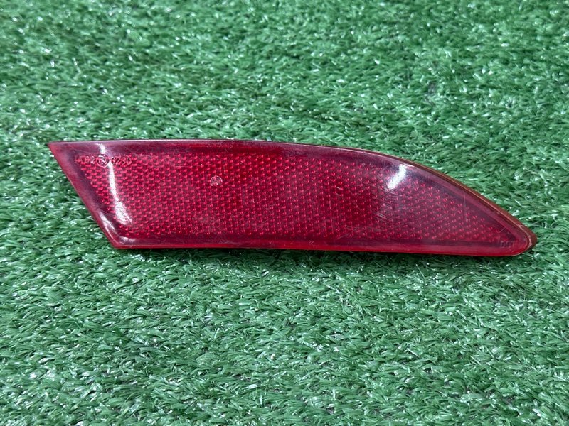 Катафот бампера Ford Focus 3