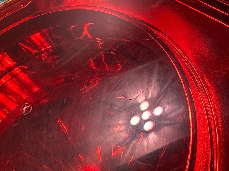 Фонарь в крышку багажника Chevrolet Cruze