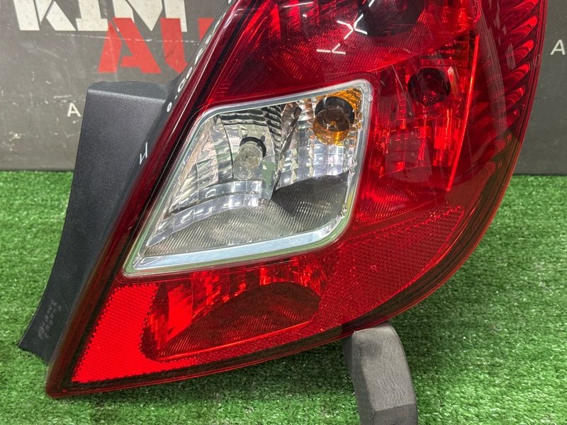 Фонарь в крыло Opel Corsa D