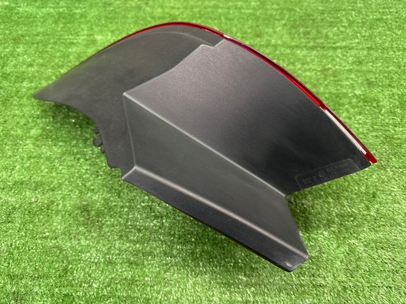 Фонарь в крыло Opel Astra J