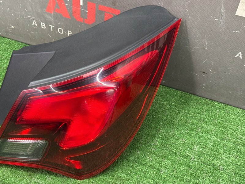 Фонарь в крыло Opel Astra J
