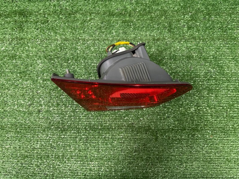 Фонарь в крышку багажника Kia Cerato 2