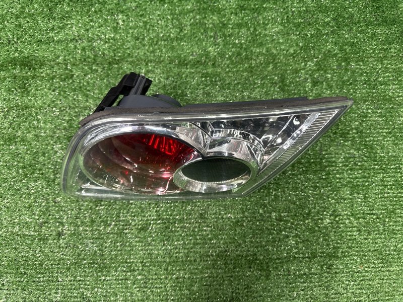 Фонарь в крышку багажника Mazda 6