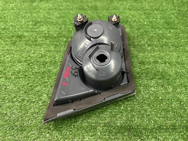 Фонарь в крышку багажника Mazda 6