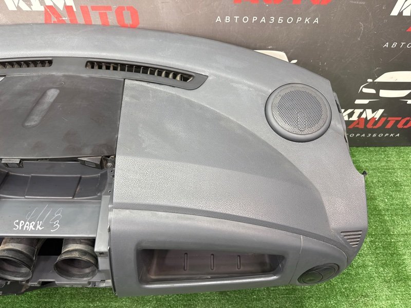 Торпедо Chevrolet Spark M200