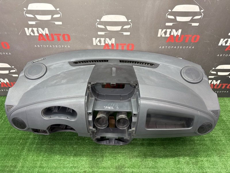 Торпедо Chevrolet Spark M200