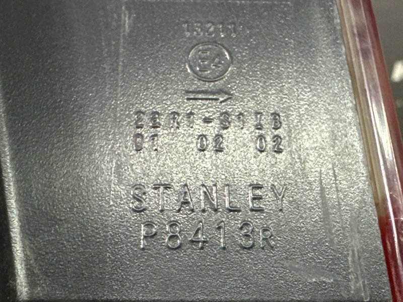 Фонарь в крыло Honda Civic 4D