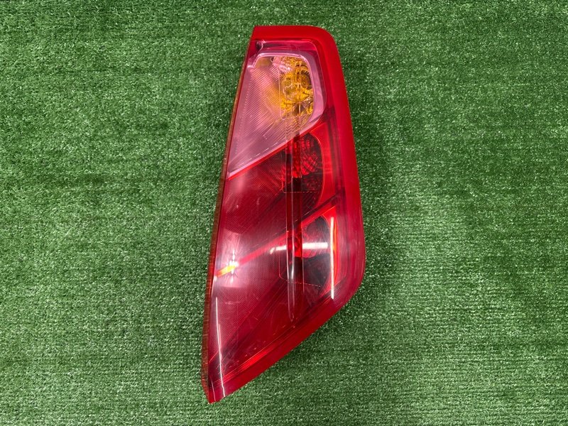 Фонарь в крыло Fiat Punto