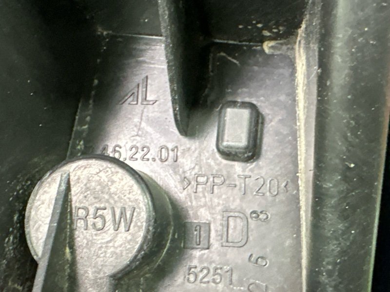 Фонарь в крыло Fiat Punto