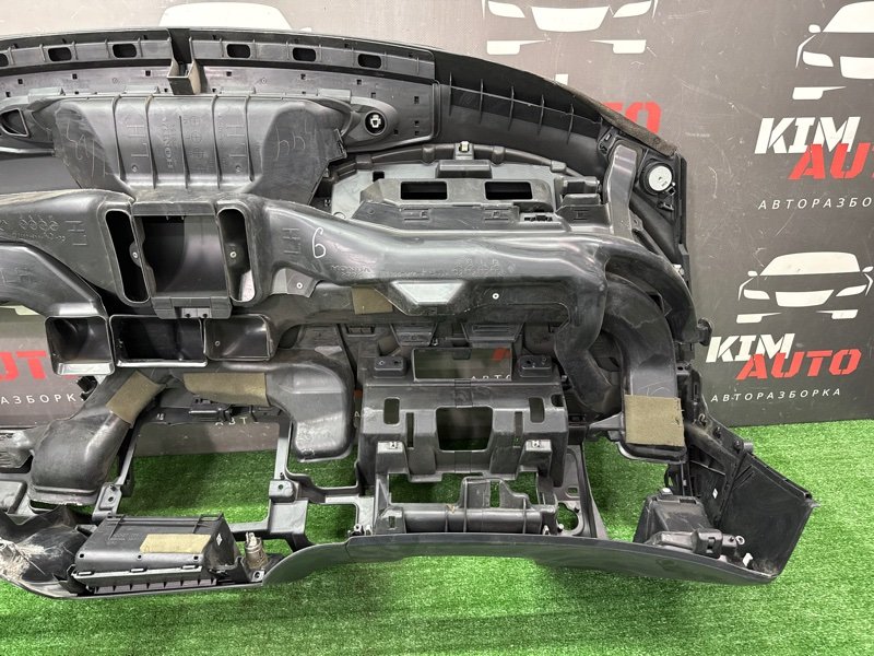 Торпедо Honda Civic 4D