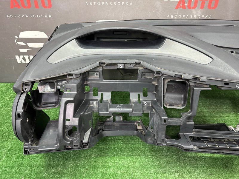 Торпедо Honda Civic 4D