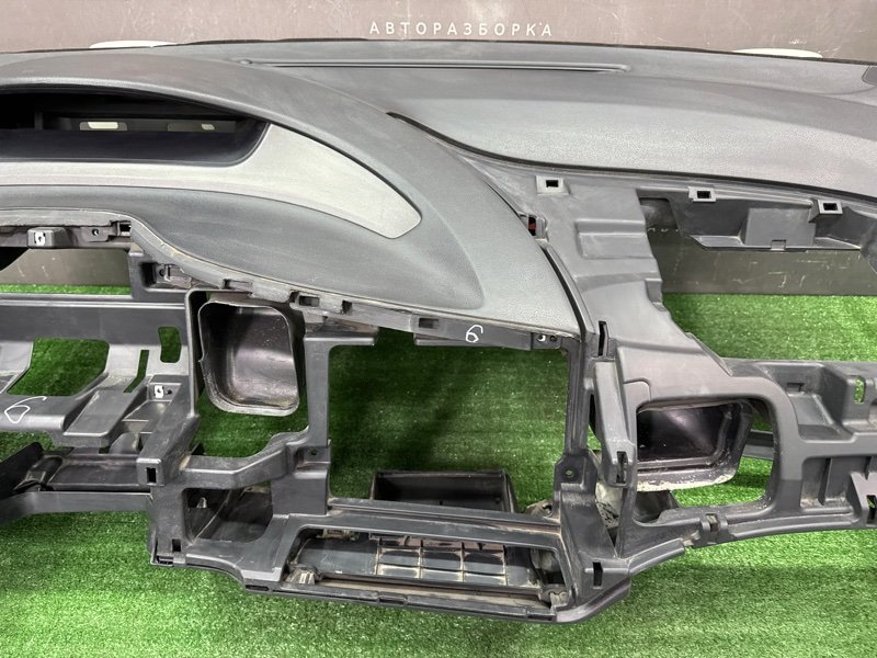 Торпедо Honda Civic 4D