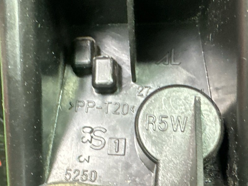 Фонарь в крыло Fiat Punto