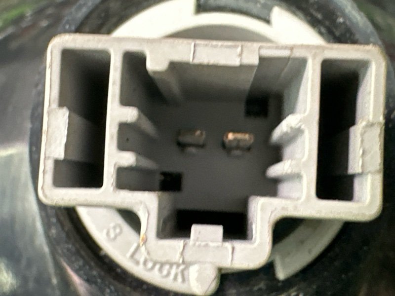 Фонарь в крышку багажника Mazda 3 BK