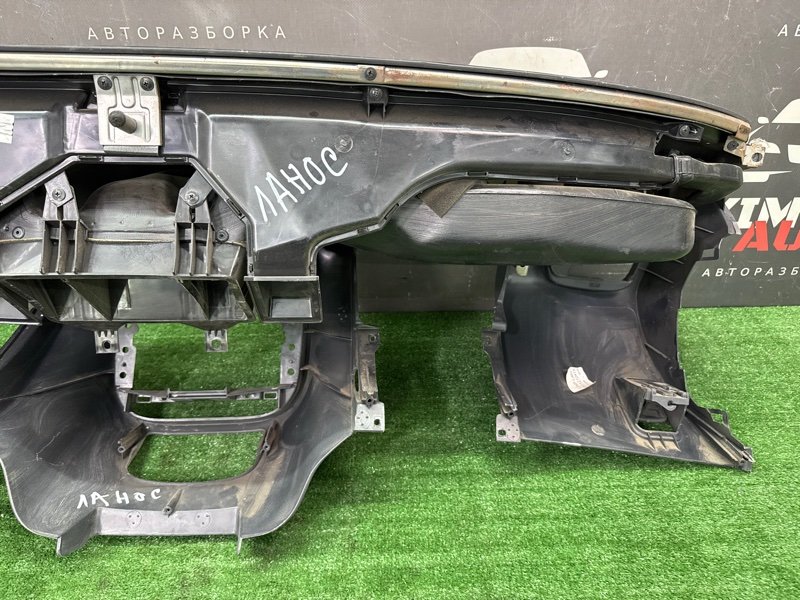 Торпедо Chevrolet Lanos